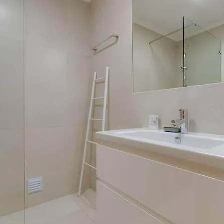 Feriehus With Access To Swimming Pool And Sea Views *
